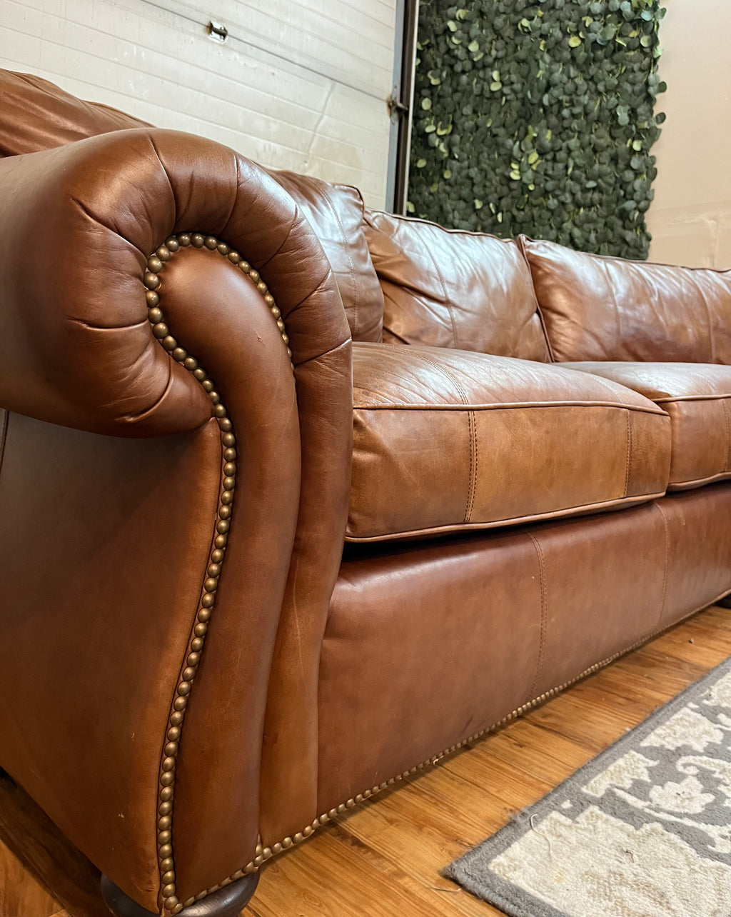 Bernhardt Van Gogh Leather Sectional